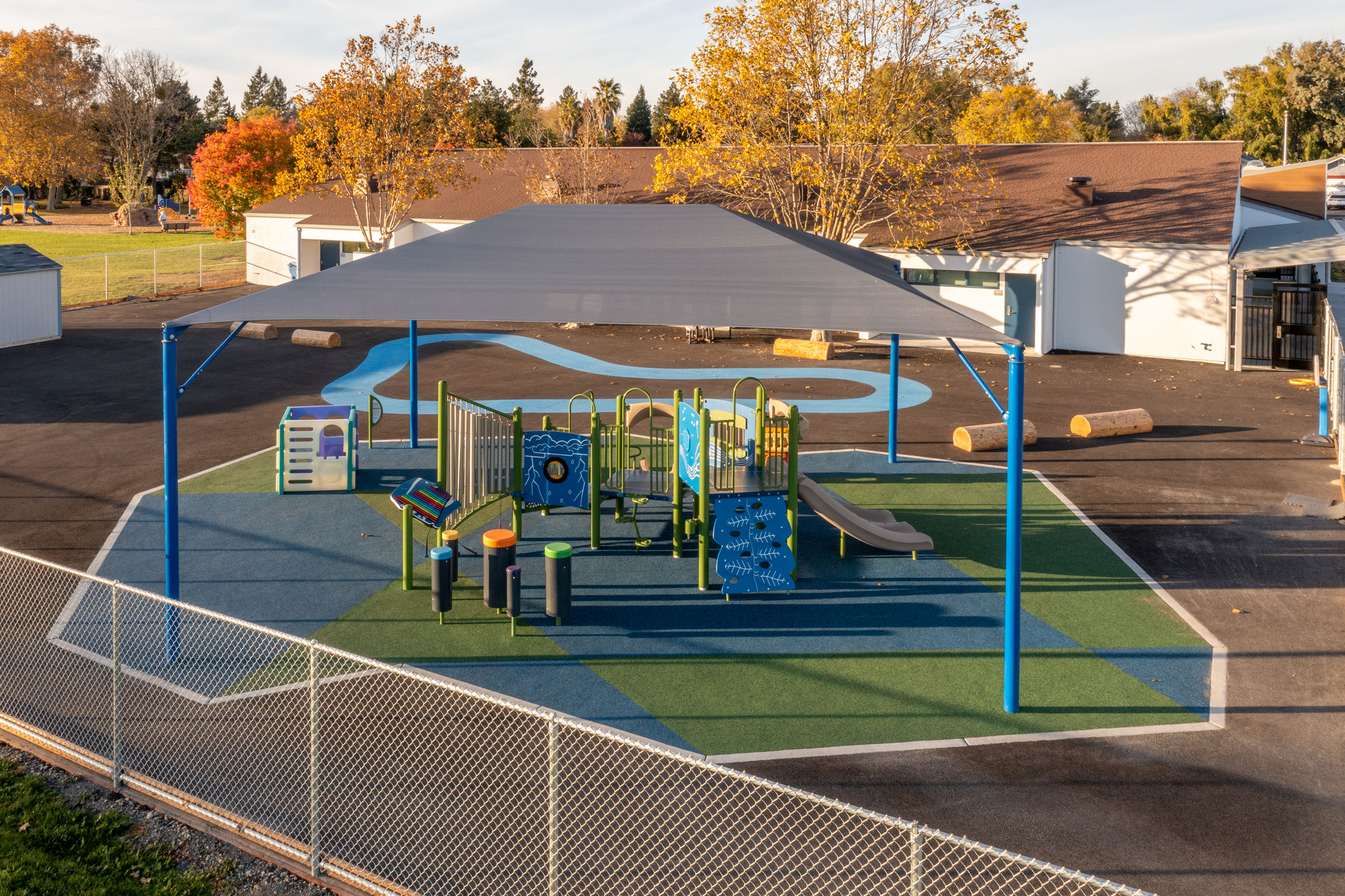 el colegio school playground